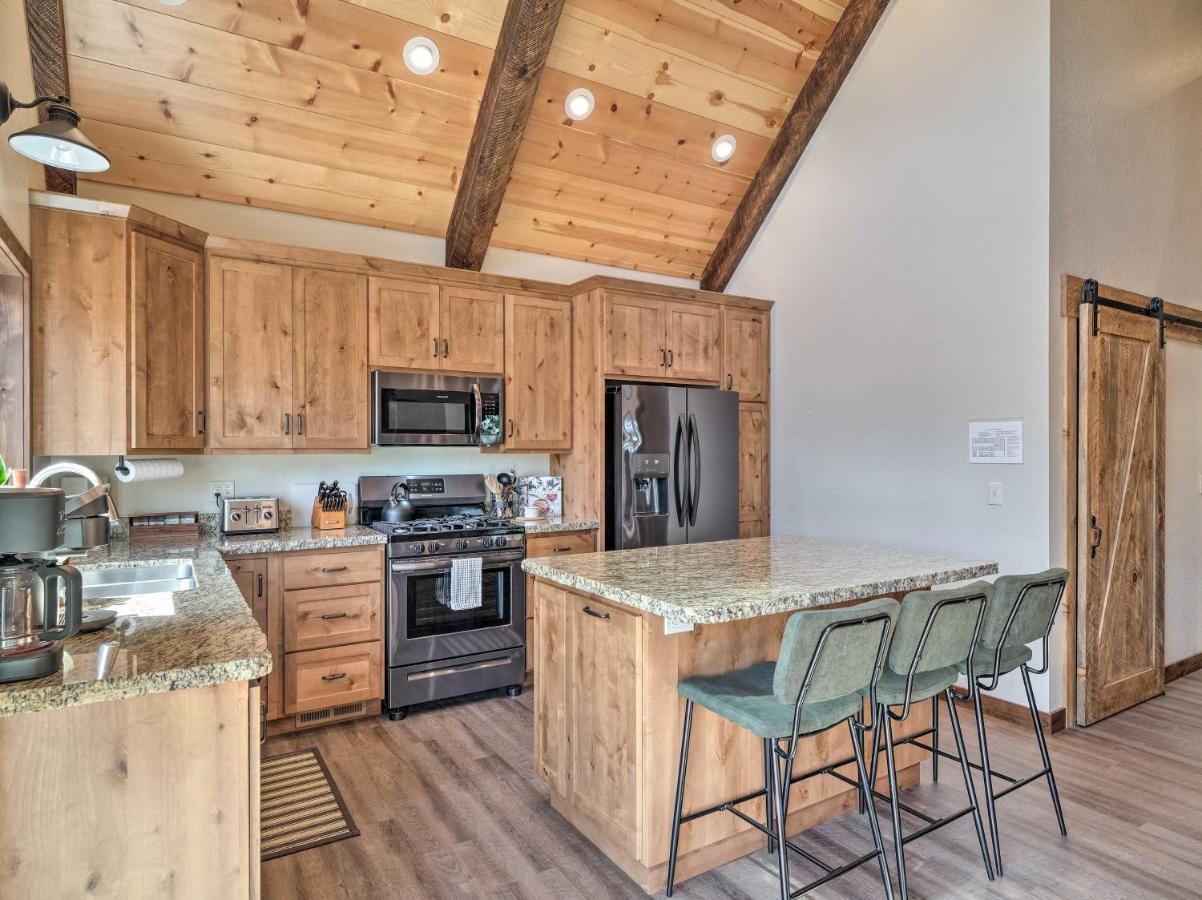 Luxury Retreat Custom Mi-Wuk Village Cabin! Екстериор снимка