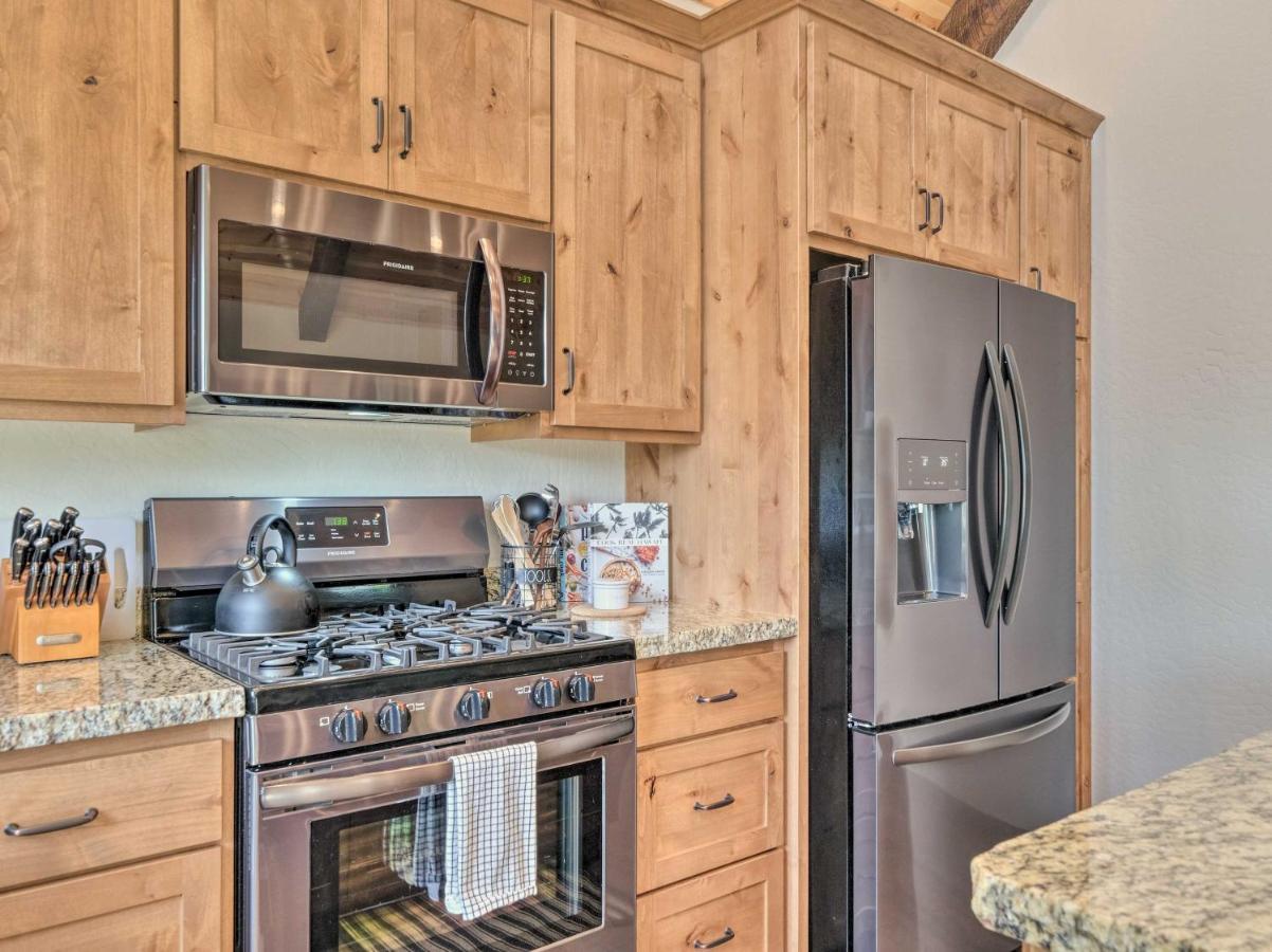 Luxury Retreat Custom Mi-Wuk Village Cabin! Екстериор снимка